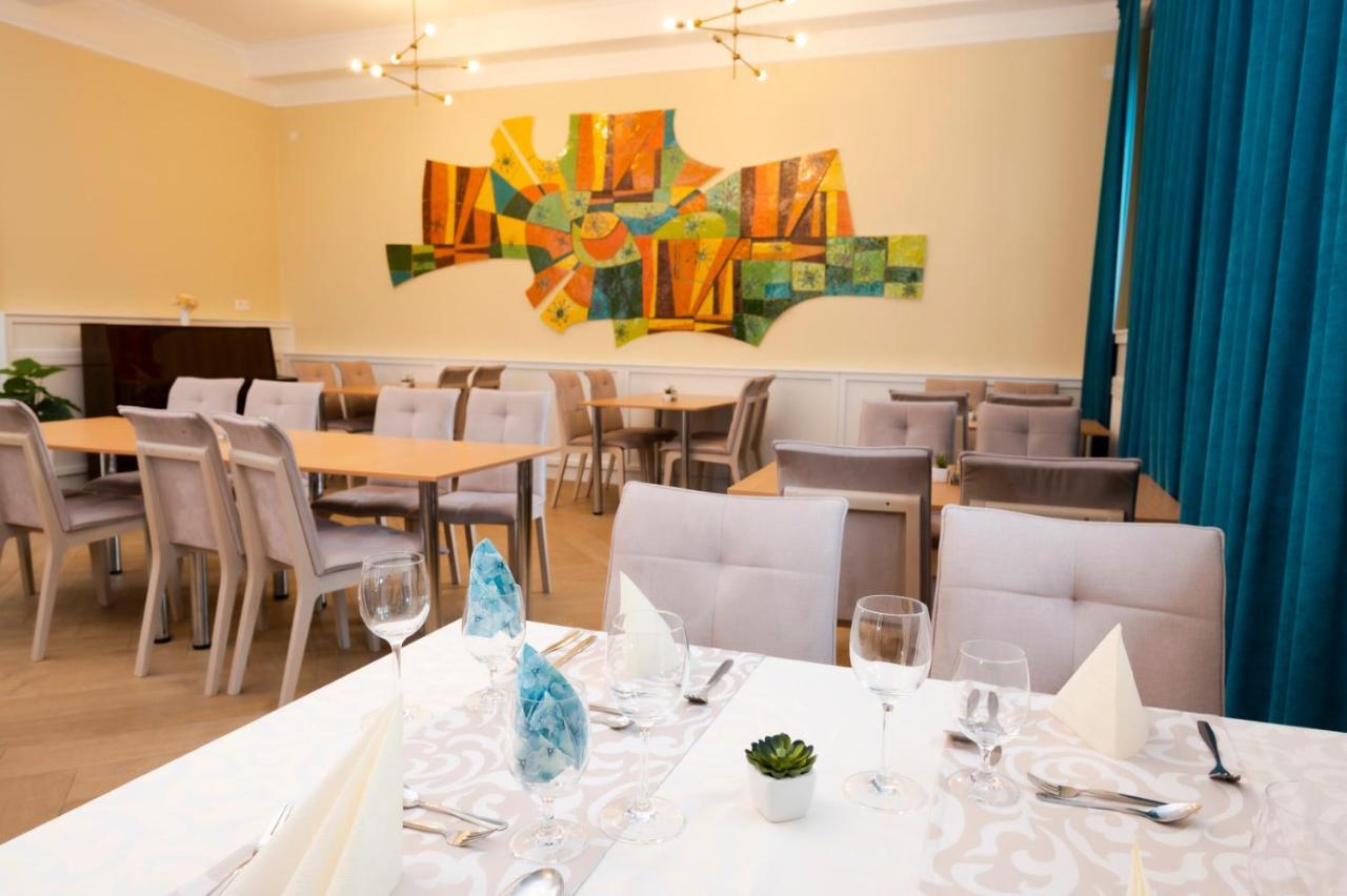Trenčianske Teplice Hotel Dszsu מראה חיצוני תמונה